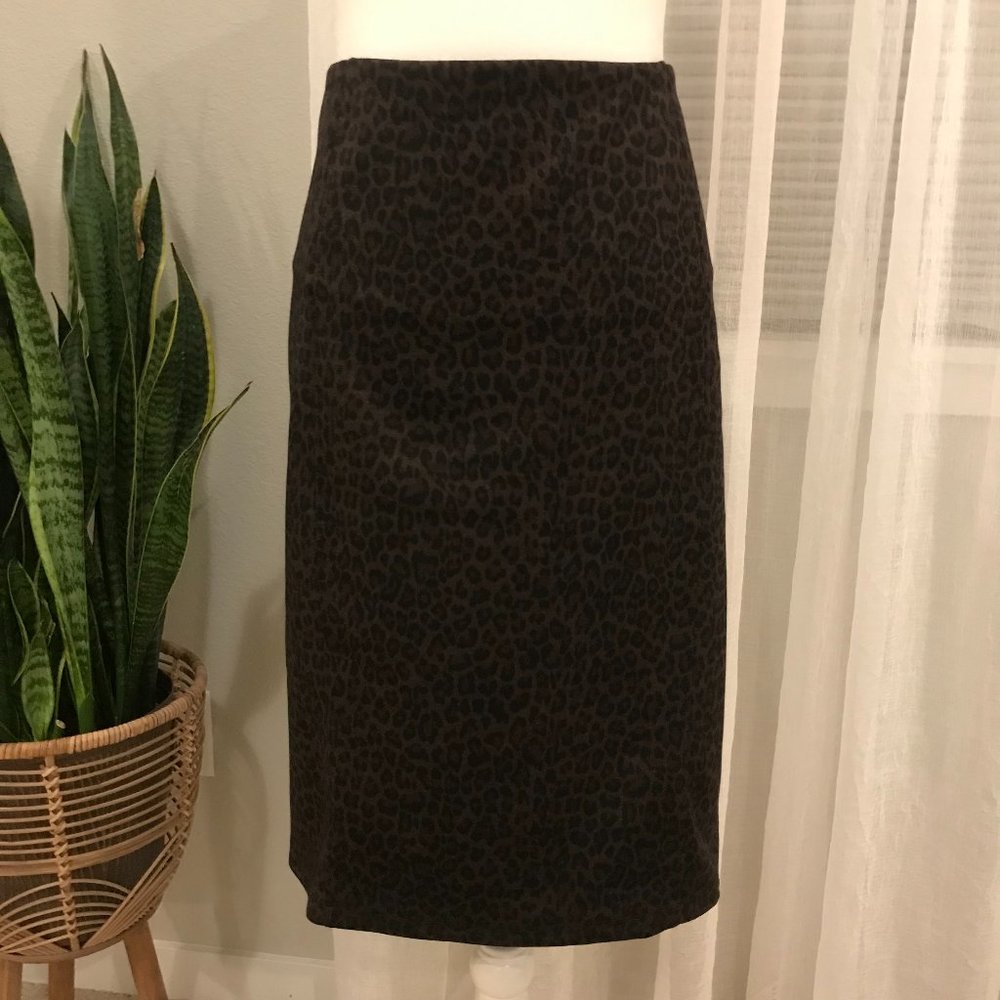 Liverpool Women's Size 12 skirt